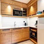 Les Cimes - Le By Interhome