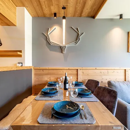 Les Cimes - Le By Interhome Apartment